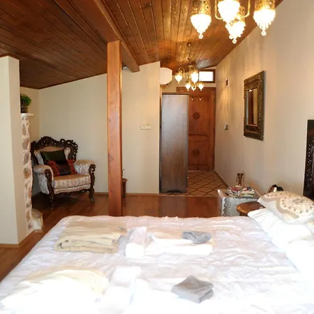Lemon Villa Hotel (Adults Only) ホテル 3*